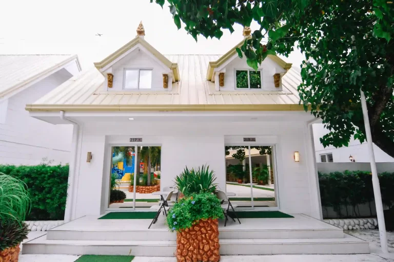 premier pool villa